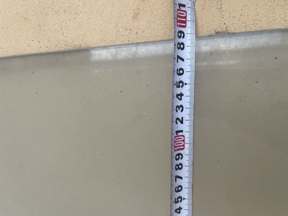 10 mm Kaloniy oyna  2.90 ga 218 2 ta 1 ta va eshik tepasiga 109 ga 160