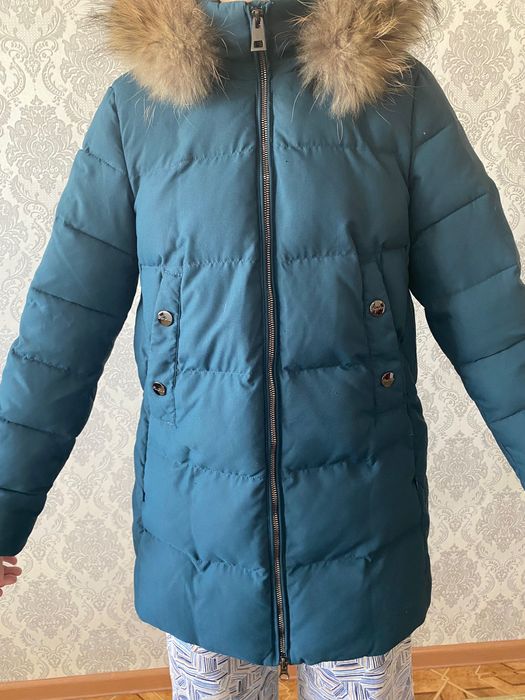 Зимний пуховик женский