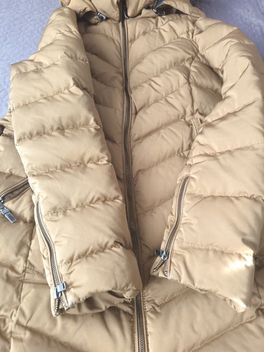Geaca Zara puf și pene L