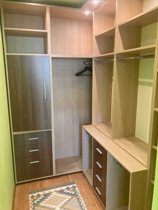 Дава се под наем Мезонет в Свиленград - 200 кв.м за 1020 € - Снимка #12