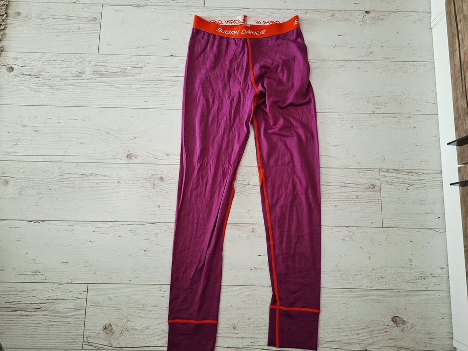 Bjorn Daehlie-Ориг.Дамски клин Мерино Нов!!!