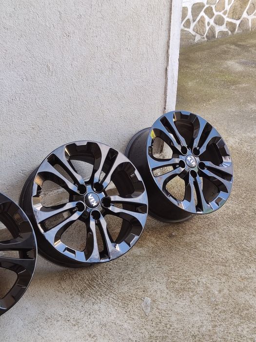 17"5x114.3/67.1 оригинални джанти Kia/Hyundai