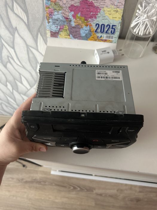 Штатный mp3 магнитафон