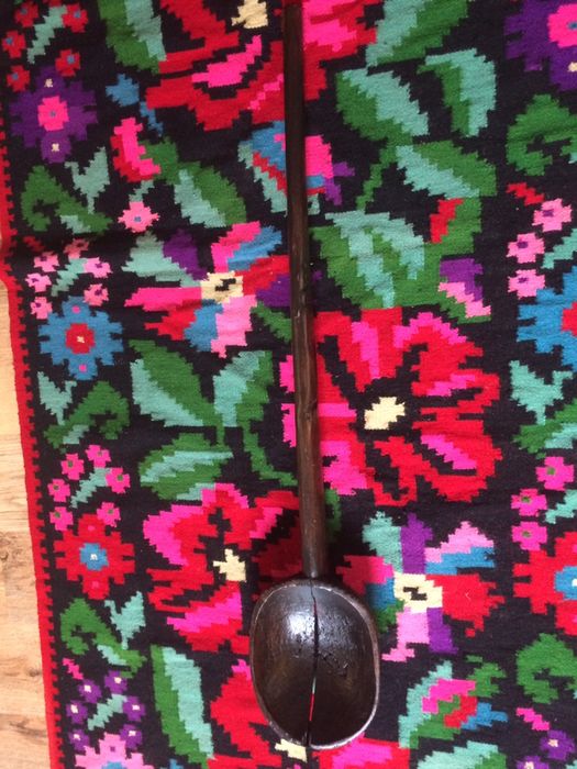 Vand Lingura de lemn veche, obiect vechi, taranesc, deosebit