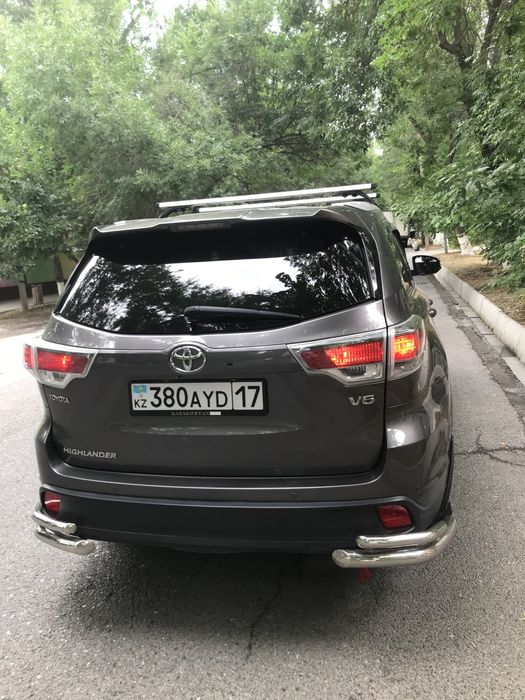 Продам Toyota Highlander