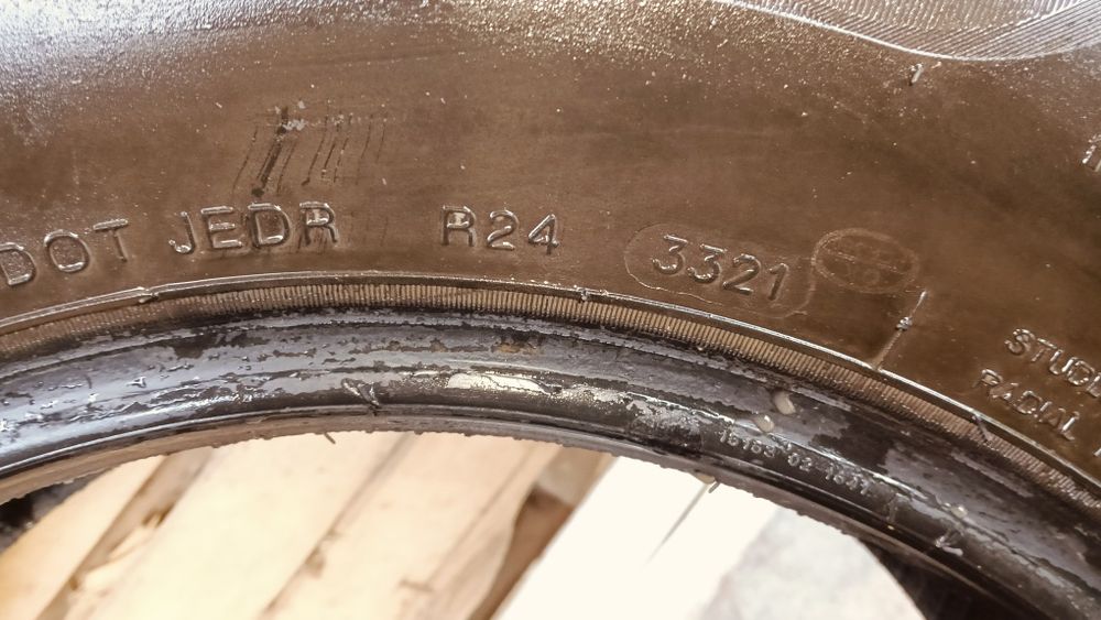 Cauciucuri iarna Tristar 215 70 r15