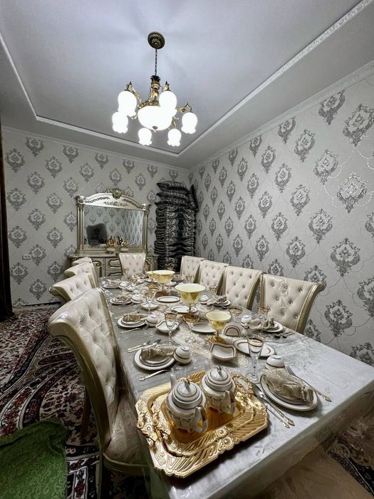 Стол и стул Мебель