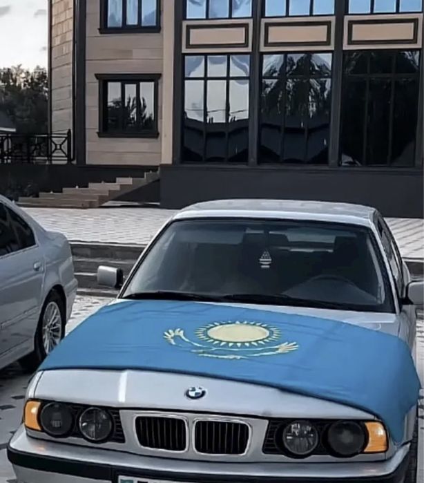 Флаг Ту Казахстан Қазақстан