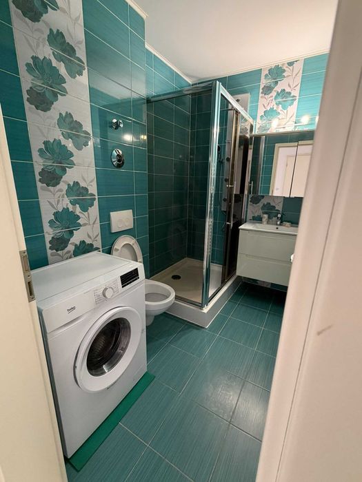 Închiriez garsonieră decomandată, recent renovată – Etaj 1, Balcon & Bucătărie separată | Avantgarden Sibiu