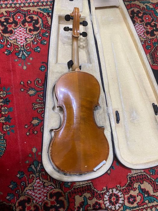 Продаётся Скрипка  размер 4/4