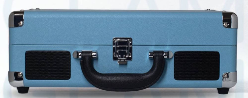 Новый виниловый проигрыватель