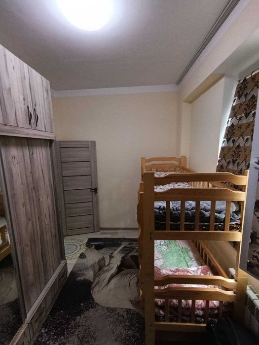 Продаётся 3х комн квартира на 1 этаже Ор-р Узбегим