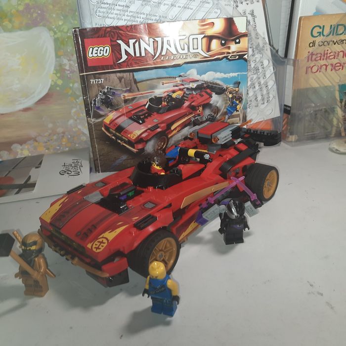 Lego ninjago mașină