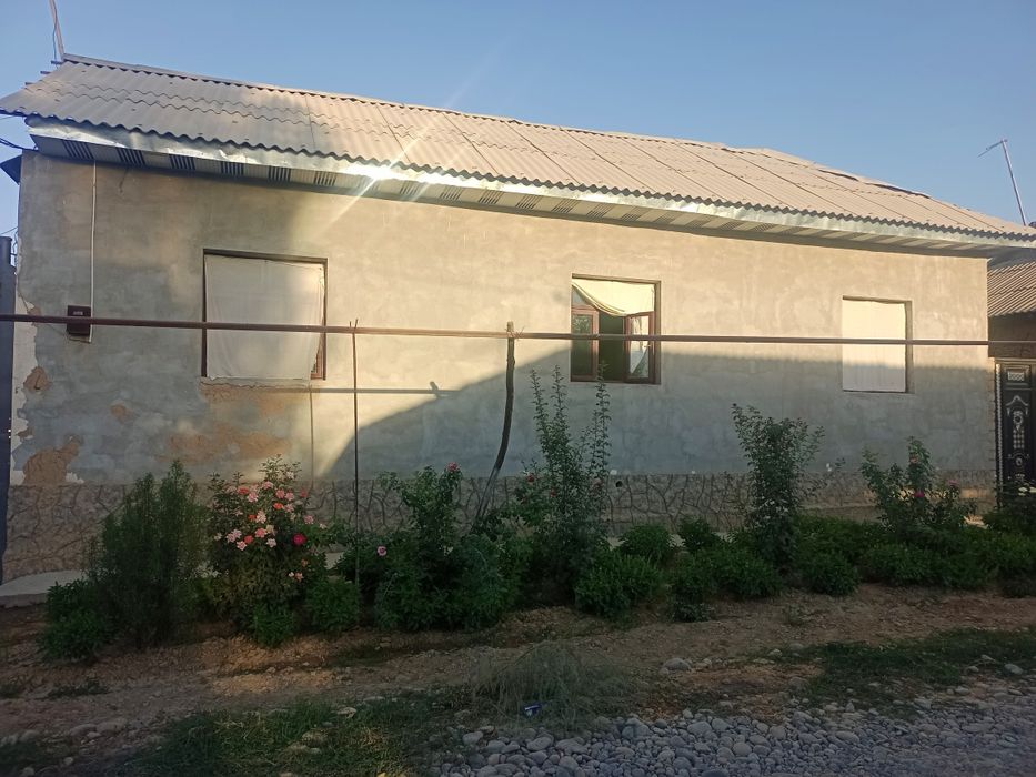 Uy sotiladi zudlik bilan