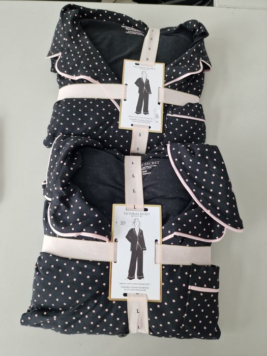 Pijamale Victoria's Secret originale