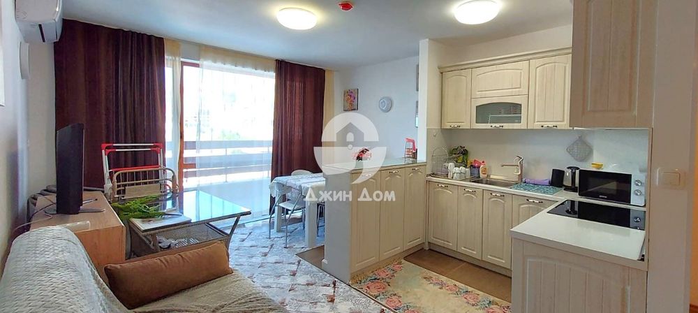 Продава се Тристаен апартамент в к.к. Елените - 87 кв.м за 1437 €/кв.м - Снимка #1