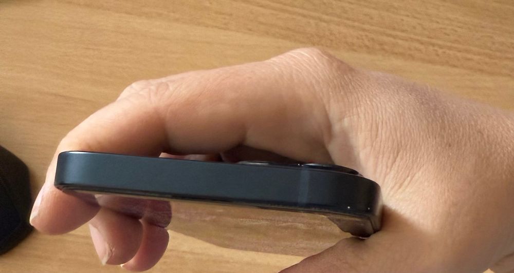 Iphone 13  128GB,  запазен без забележки с перфектно батерия,