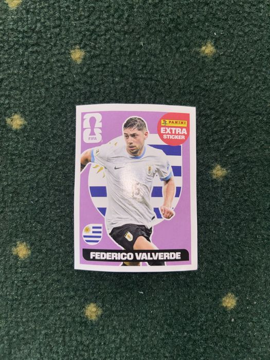 Extra Sticker World Cup Valverde Purple(UITATI-VA IN DESCRIERE VA ROG)