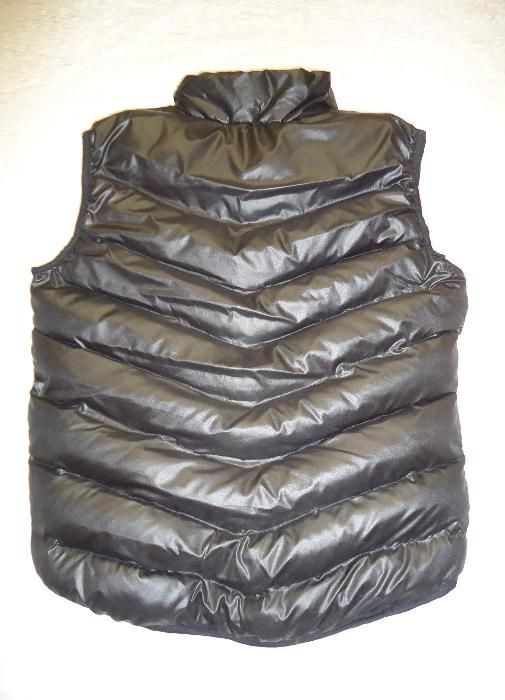 Vesta barbati neagra albastra matlasata fas buzunare fermoare