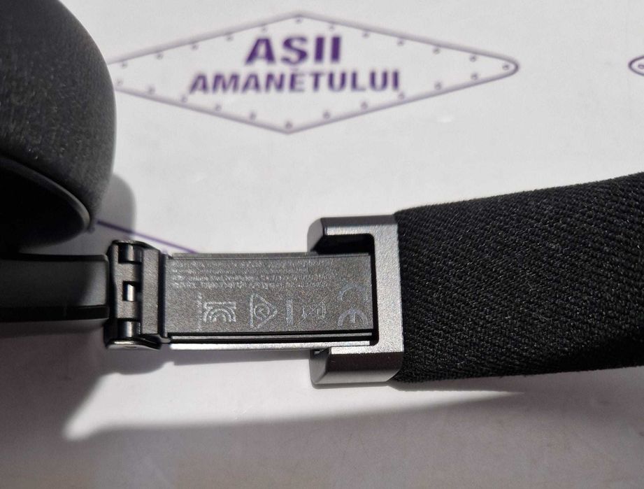 Asii Amanetului - Casti Audio Over Ear JBL Live 770NC