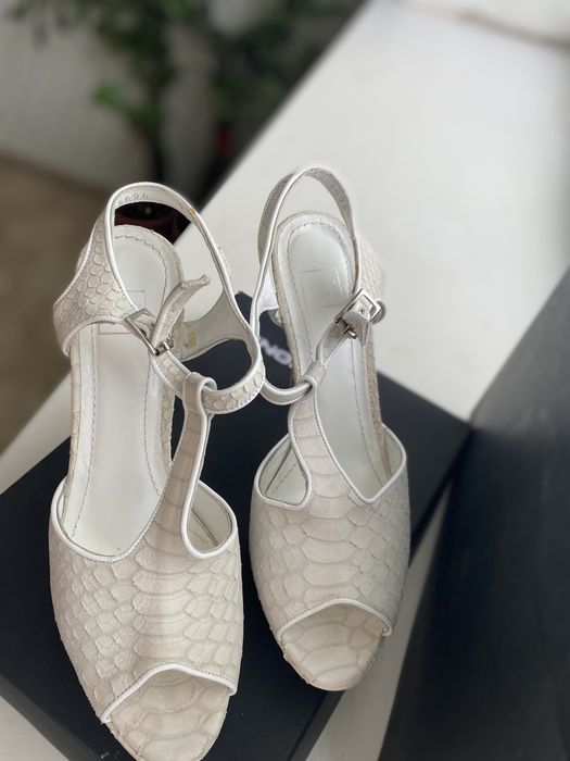 Туфли-босоножки б/у