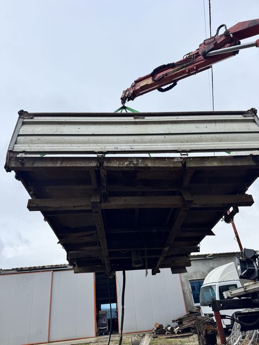 Самосвална уредба за iveco