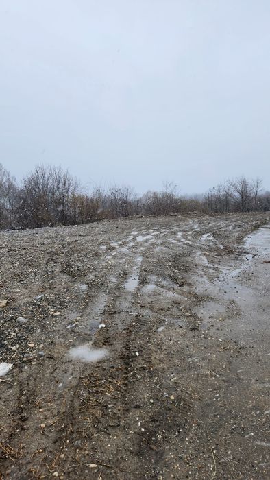 De vânzare teren intravilan în pucioasa. Deschidere la DN de 46,1m