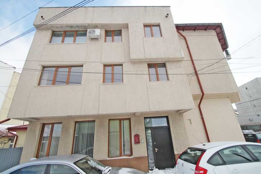 Vila de inchiriat sau vanzare Zona Stadion - Constanta - DACIA