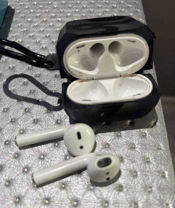 Casti apple cu husa noua cadou