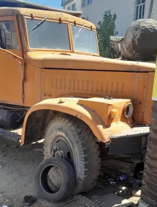 Продам Краз самосвал