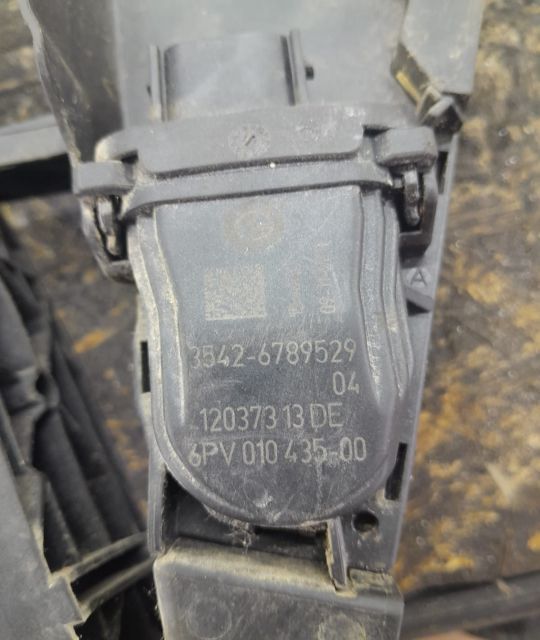 Pedala acceleratie 3542-6789529 2.0 3.0 d BMW Seria 2 F22/F23 seria