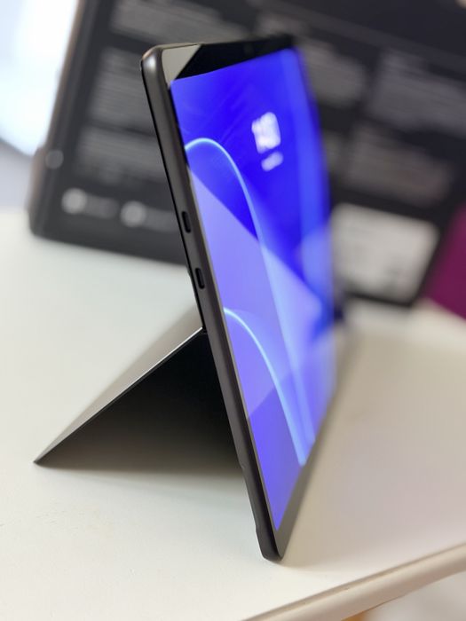 Tableta Microsoft Surface 11 Pro Black 13 inch Qualcomm Snapdragon X Plus 16GB 512GB SSD Windows 11 Home