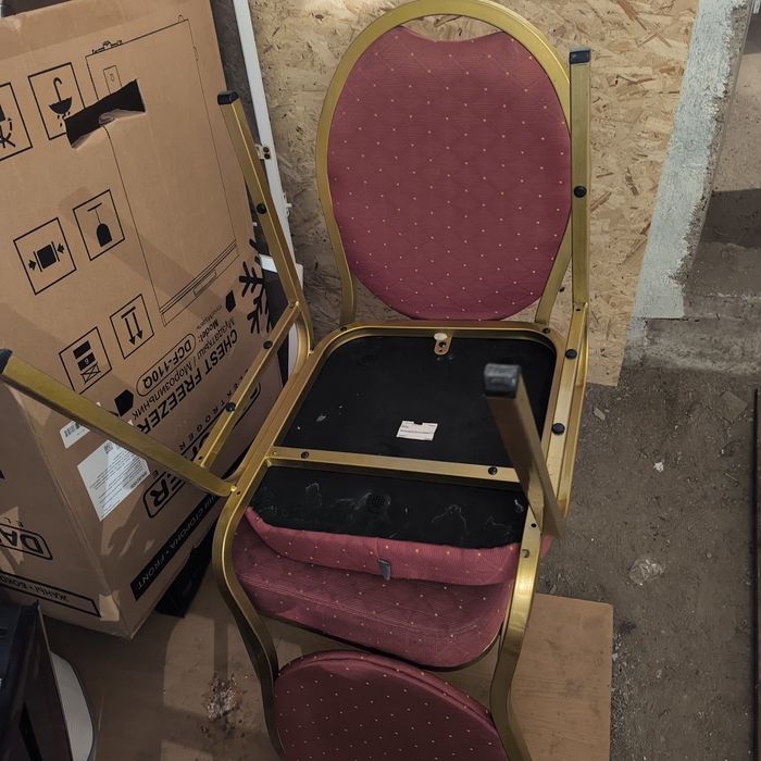 Продам стулья ..