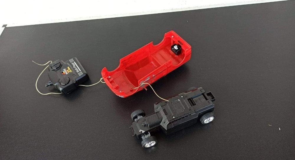 Jucarie masina cu telecomandă rc race 27 mhz 3 benzi ford copii cadou