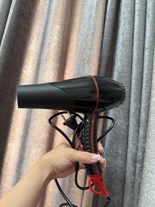 Фен для волос. Для повседневного использования.