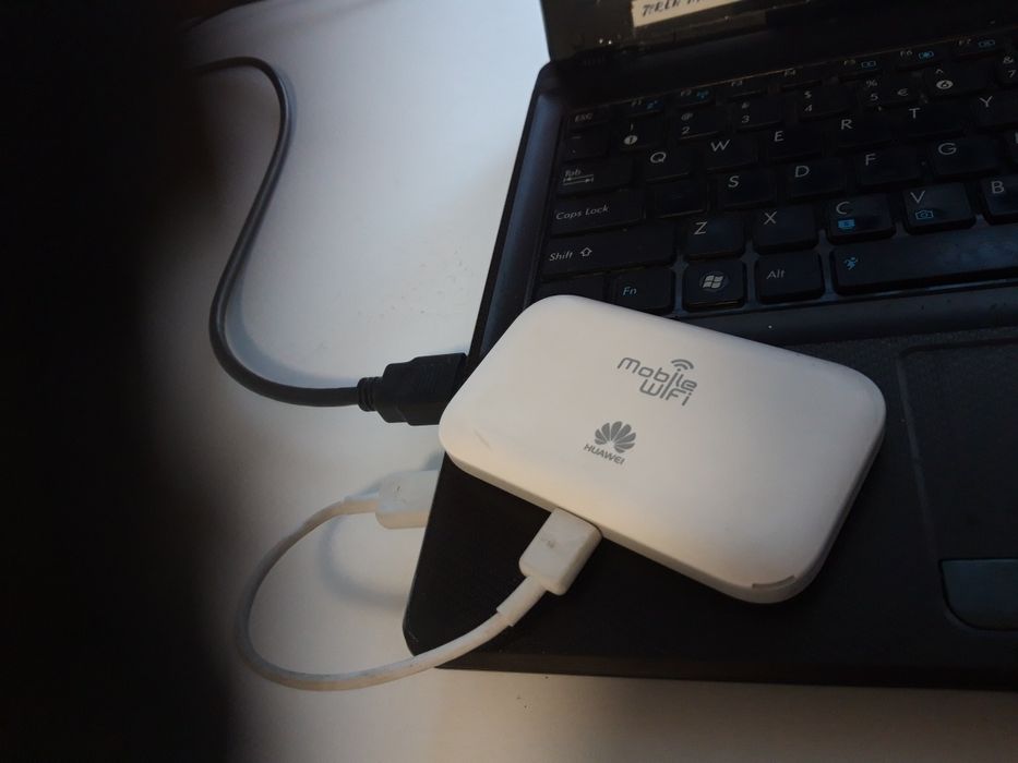 Vand router Vodafon Huawei 4g