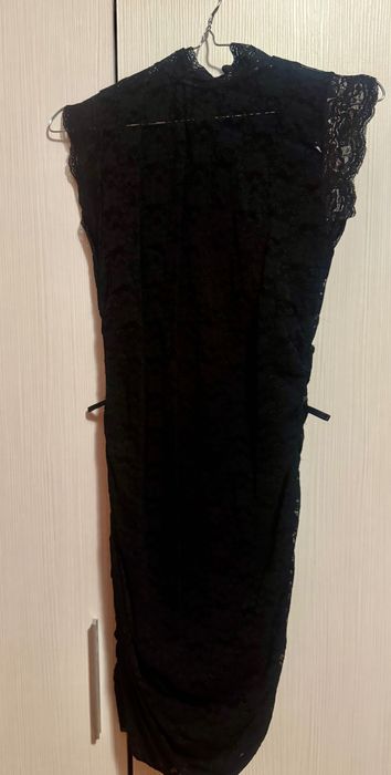 Черна къса рокля