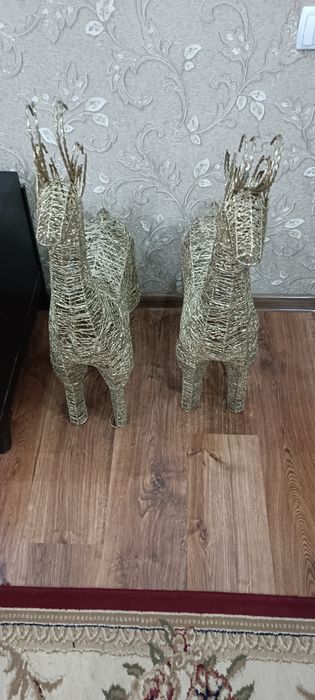 Продаются новогодние олени