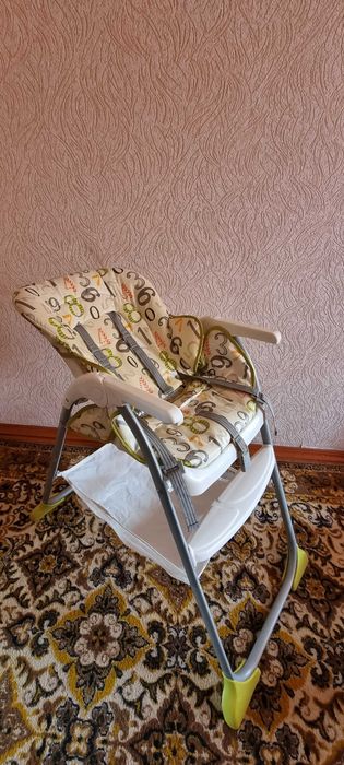 Стульчик для кормления jole