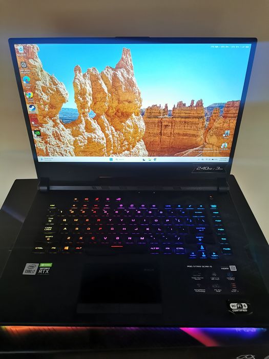 Laptop gaming  Asus Rog Strix, I7, RTX stare excelenta