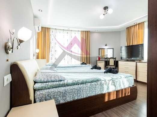 Дава се под наем Къща в с. Близнаци, Област Варна - 400 кв.м за 2493.39 € - Снимка #3