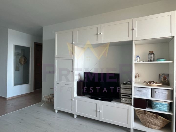 Продава се Едностаен апартамент в Свети Влас - 44 кв.м за 1550 €/кв.м - Снимка #2