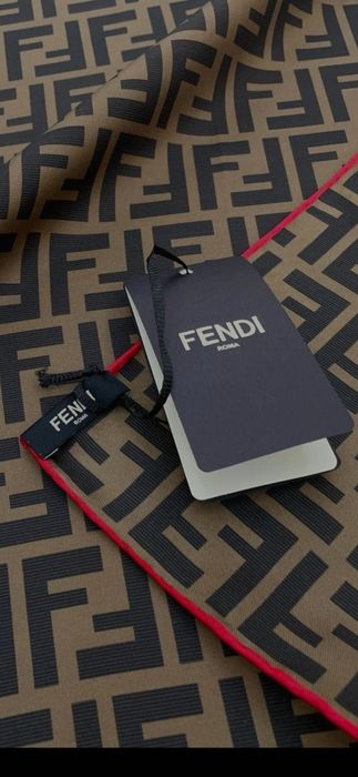 Eșarfă Fen*di, model 2026, 100% mătase, 90x90cm