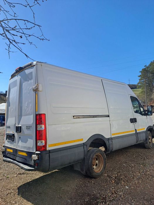 Dezmembrez Iveco 3.0 euro 5 an 2012