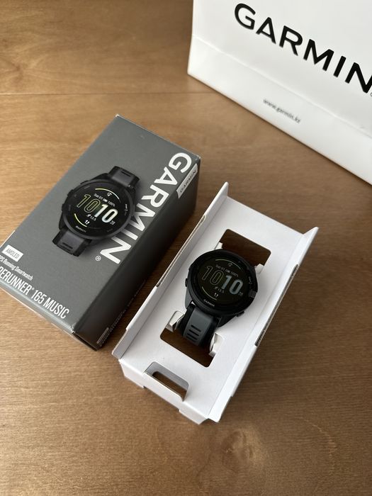 Garmin Forerunner 165