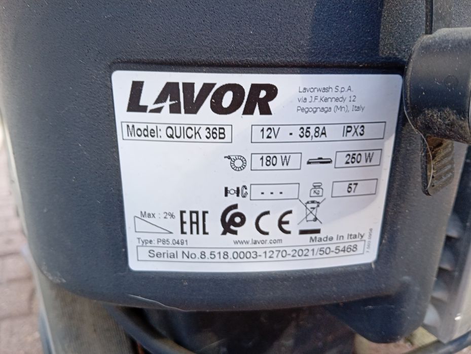 Mașină de spălat cu baterie