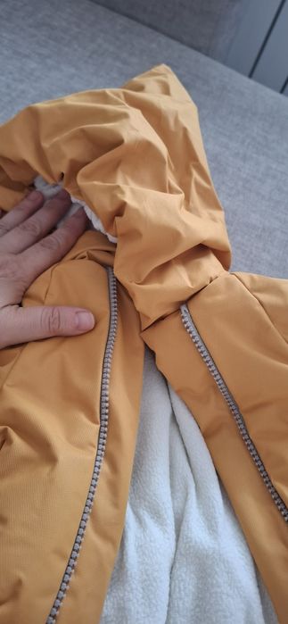 Продам комбинезон детский