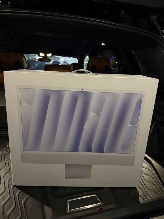 Моноблок Apple iMac 24 M4 MCR24