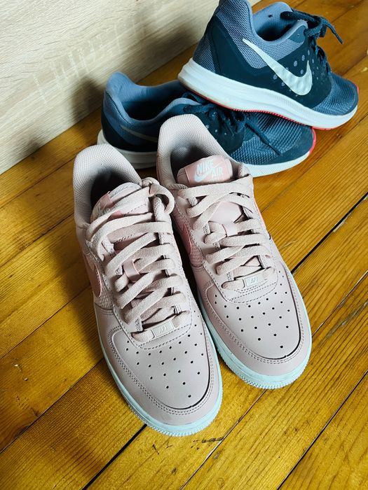 Кецове и маратонки Nike