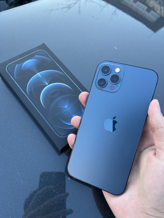 Iphone 12 Pro. В хорошем состоянии.